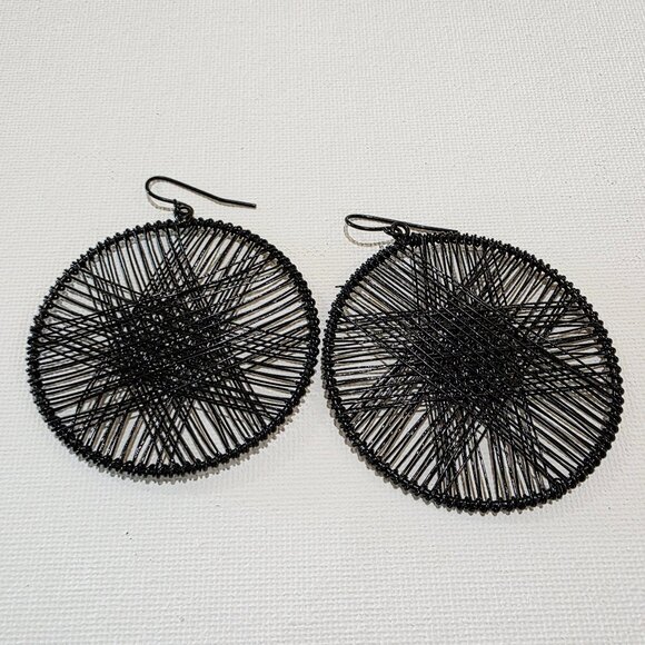 Black Round Woven Star Black Wire Dangle Hoop Pierced French Hook Earrings - Picture 3 of 9